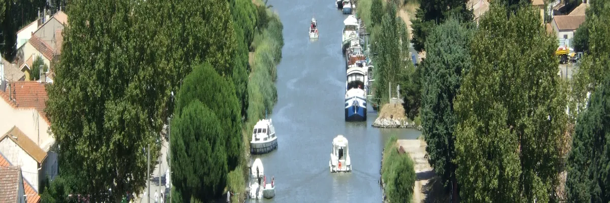 Image Fabricant piscine inox Aigues-Mortes