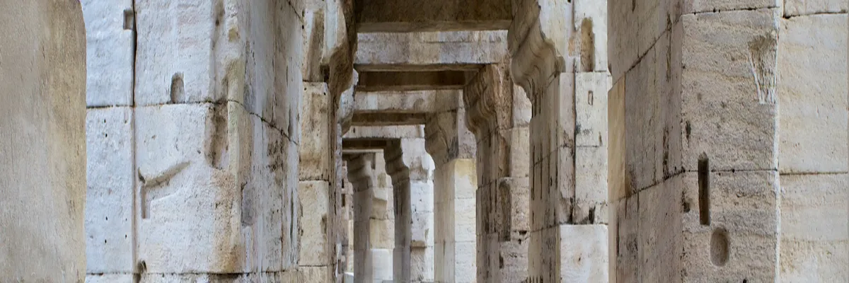 Image Fabricant piscine inox Arles