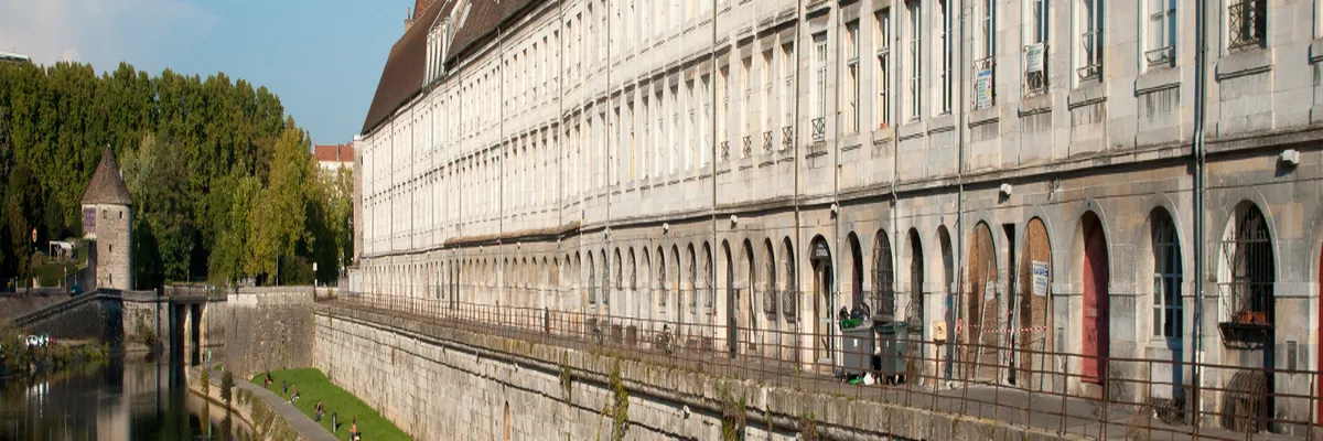 Image Fabricant piscine inox Besançon