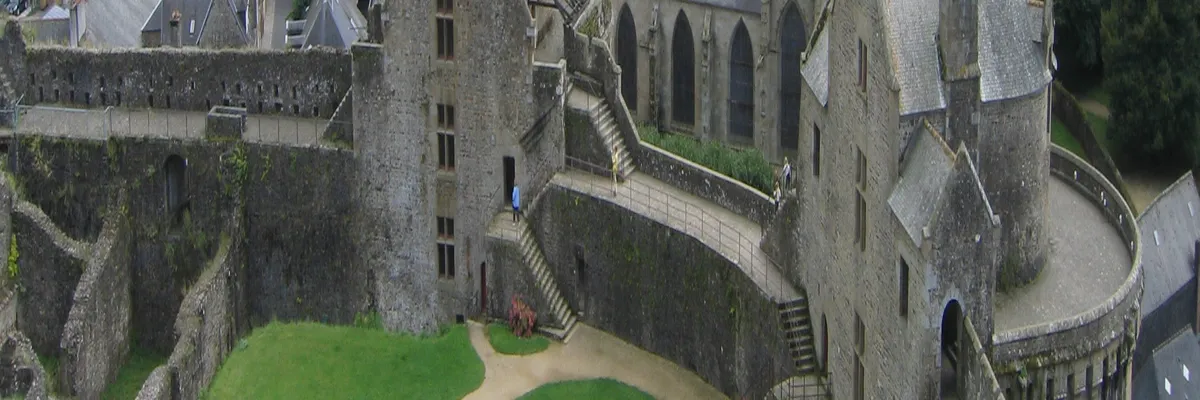 Image Fabricant piscine inox Fougères
