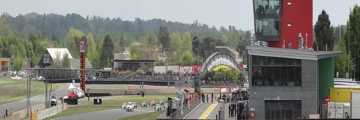 Image Fabricant piscine inox Nogaro