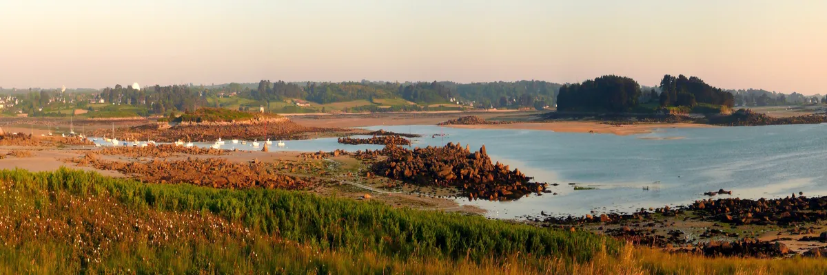 Image Fabricant piscine inox Pleumeur-Bodou