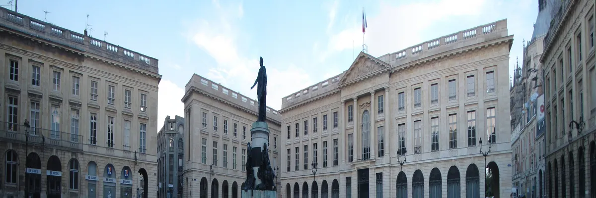 Image Fabricant piscine inox Reims