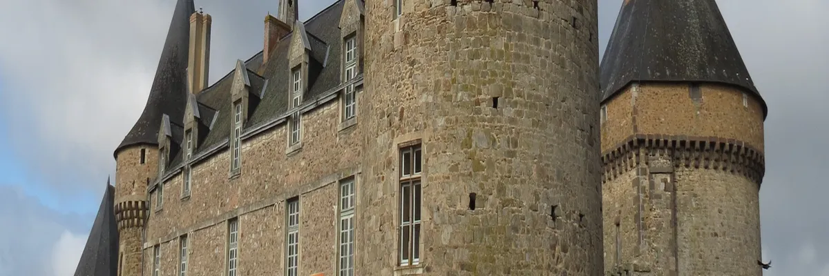 Image Fabricant piscine inox Sillé-le-Guillaume