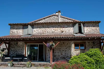 Image de Gîte et Chambre d'hôte à la ferme avec piscine/spa, Location insolite avec spa/sauna, proche Limoges, Limousin, Haute-Vienne