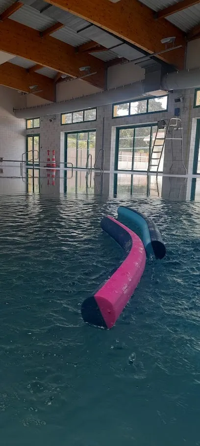 Image de Piscine St Laurent de Mure