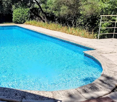 Image de 💧Turquoise Piscine Construction Rénovation Piscine Volets Piscine PVC armée Robot Piscine Liner Filtres piscines Nîmes