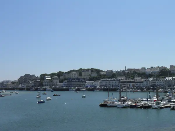 Votre Pisciniste Fabricant piscine inox Audierne