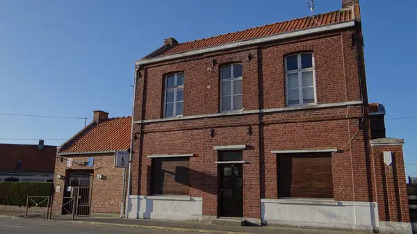 Votre Pisciniste Fabricant piscine inox Bachy