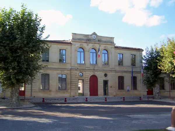 Votre Pisciniste Fabricant piscine inox Beautiran