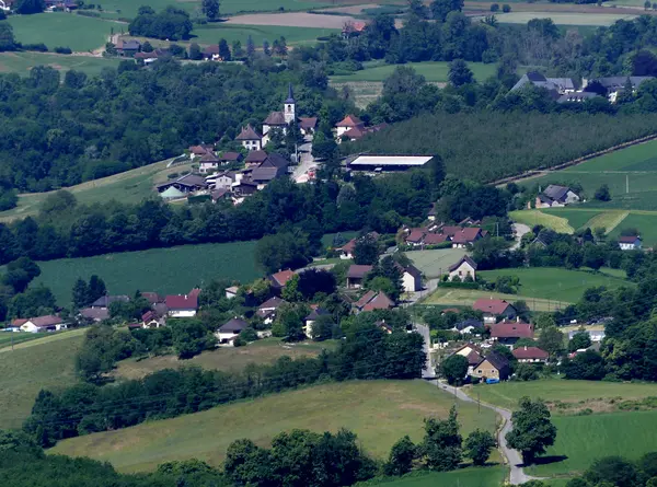 Votre Pisciniste Fabricant piscine inox Belmont-Tramonet