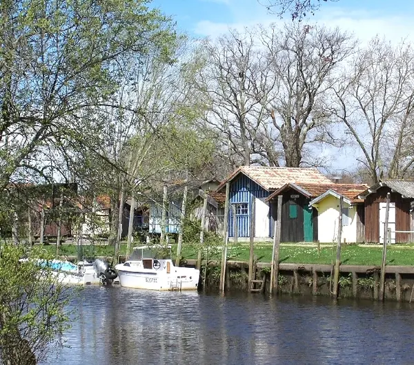 Votre Pisciniste Fabricant piscine inox Biganos