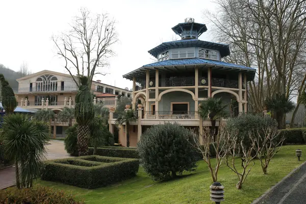 Votre Pisciniste Fabricant piscine inox Cambo-les-Bains