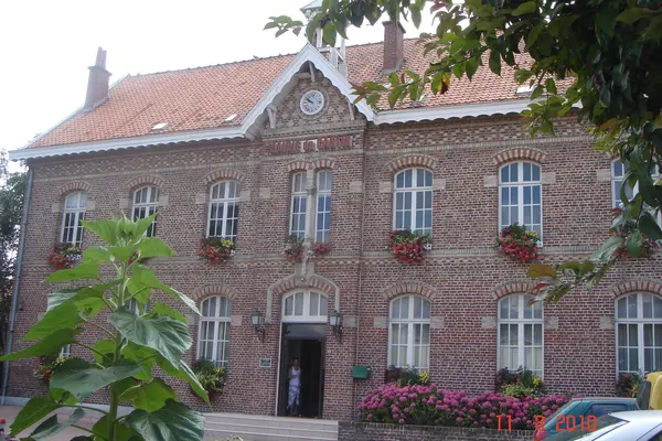 Votre Pisciniste Fabricant piscine inox Cantin