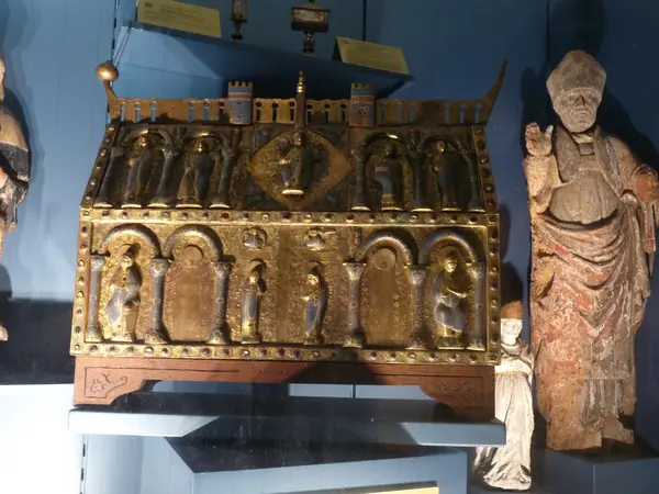 Votre Pisciniste Fabricant piscine inox Chamberet