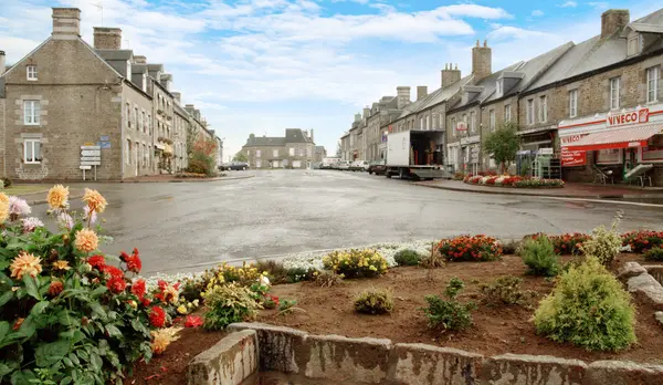 Votre Pisciniste Fabricant piscine inox Chanu