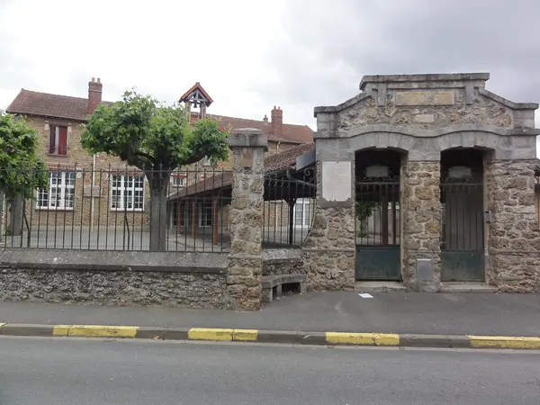 Votre Pisciniste Fabricant piscine inox Cheptainville