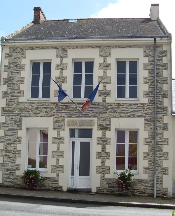 Votre Pisciniste Fabricant piscine inox Conquereuil