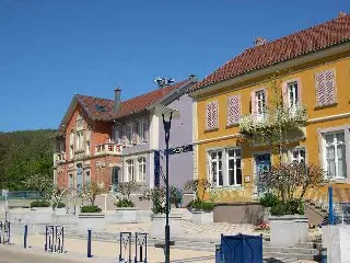 Votre Pisciniste Fabricant piscine inox Cravanche