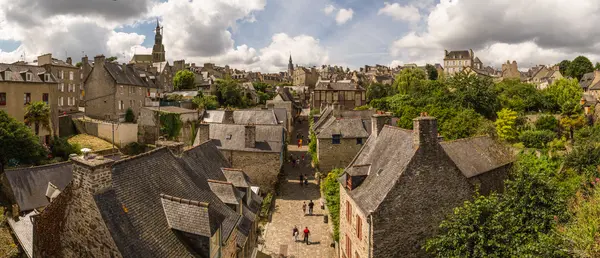 Votre Pisciniste Fabricant piscine inox Dinan
