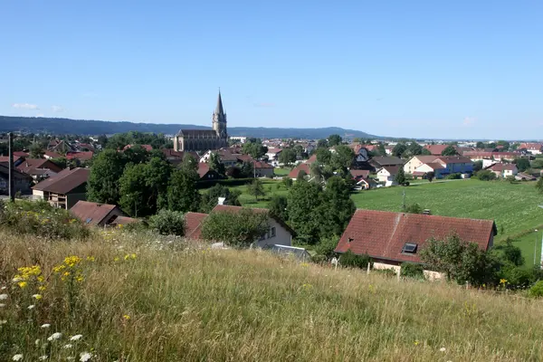 Votre Pisciniste Fabricant piscine inox Doubs