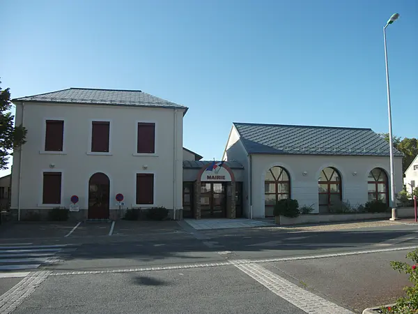 Votre Pisciniste Fabricant piscine inox Durdat-Larequille