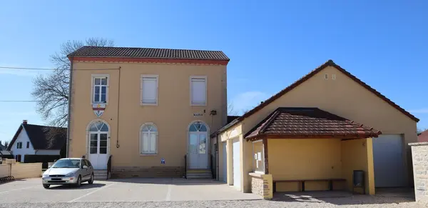 Votre Pisciniste Fabricant piscine inox Échigey