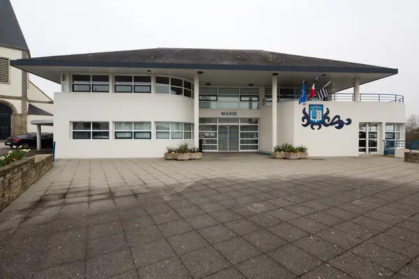 Votre Pisciniste Fabricant piscine inox Étel