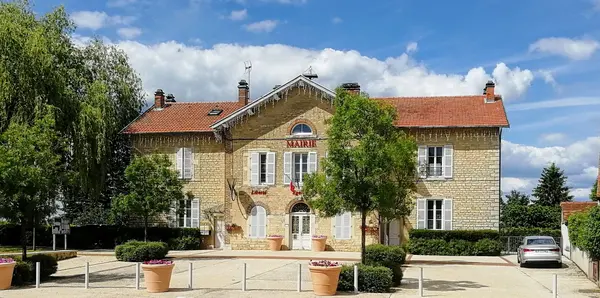 Votre Pisciniste Fabricant piscine inox Fauverney