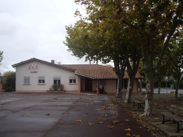 Votre Pisciniste Fabricant piscine inox Fonbeauzard