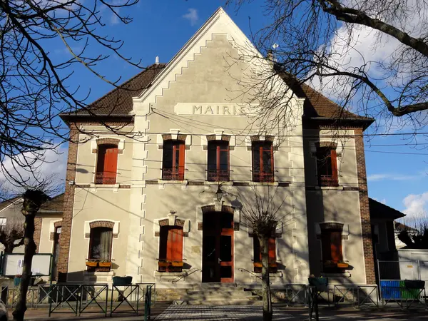 Votre Pisciniste Fabricant piscine inox Fontenay-en-Parisis