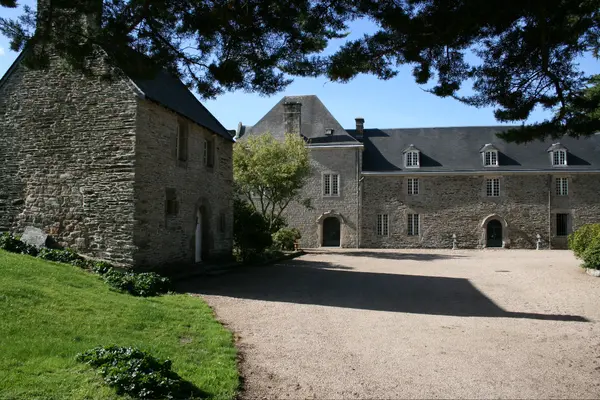 Votre Pisciniste Fabricant piscine inox Garlan