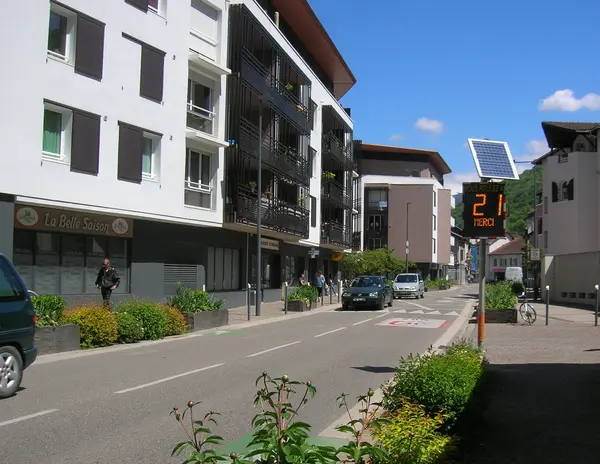 Votre Pisciniste Fabricant piscine inox Gières