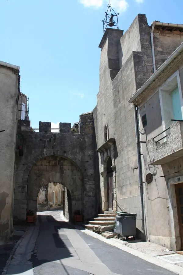 Votre Pisciniste Fabricant piscine inox Gigean