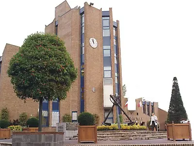 Votre Pisciniste Fabricant piscine inox Grande-Synthe