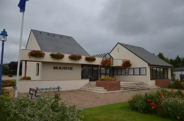 Votre Pisciniste Fabricant piscine inox Grentheville