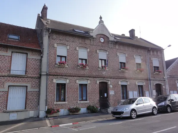 Votre Pisciniste Fabricant piscine inox Harly