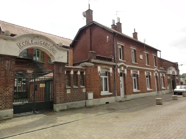 Votre Pisciniste Fabricant piscine inox Haussy