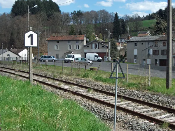 Votre Pisciniste Fabricant piscine inox La Monnerie-le-Montel