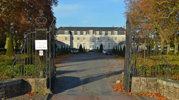 Votre Pisciniste Fabricant piscine inox La Montagne