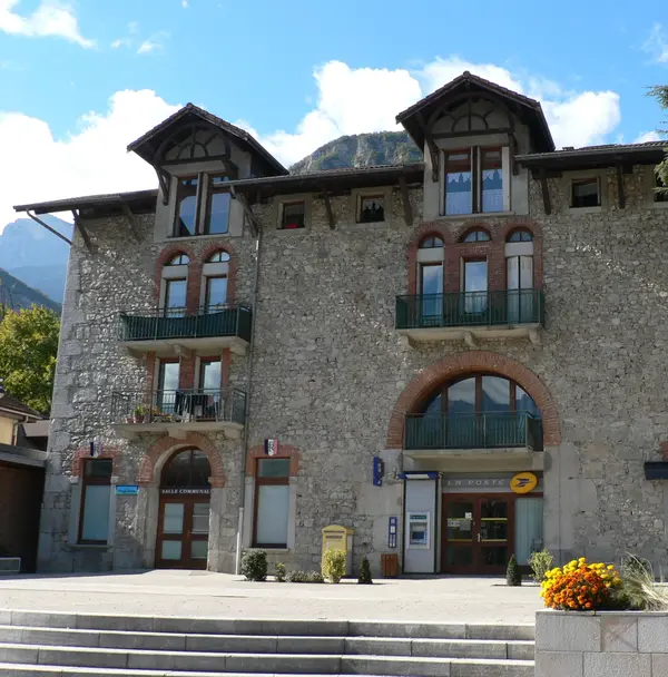 Votre Pisciniste Fabricant piscine inox La Terrasse