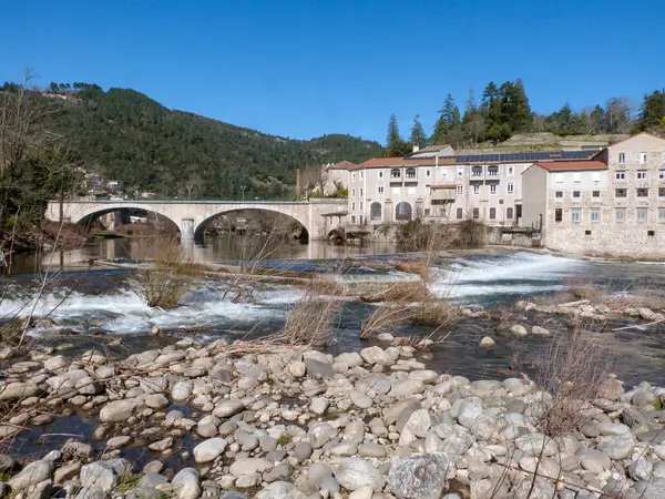Votre Pisciniste Fabricant piscine inox Les Ollières-sur-Eyrieux