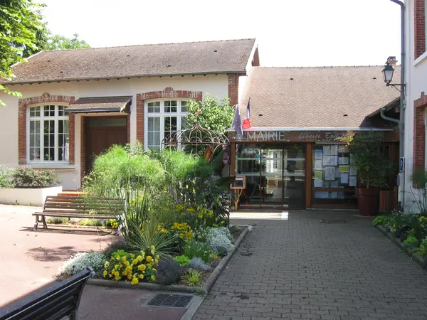 Votre Pisciniste Fabricant piscine inox Lésigny