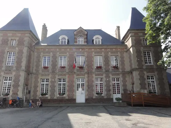 Votre Pisciniste Fabricant piscine inox Limésy