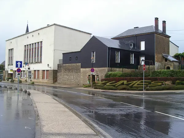 Votre Pisciniste Fabricant piscine inox Lumes