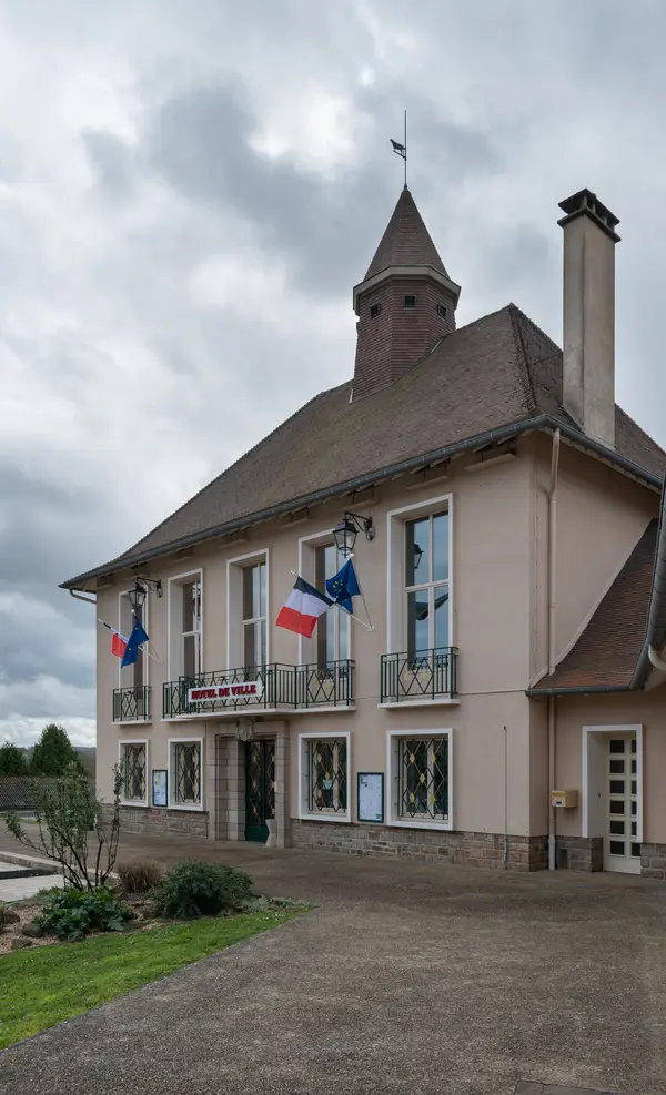 Votre Pisciniste Fabricant piscine inox Magnac-Laval
