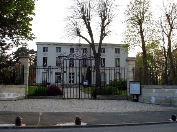 Votre Pisciniste Fabricant piscine inox Margency