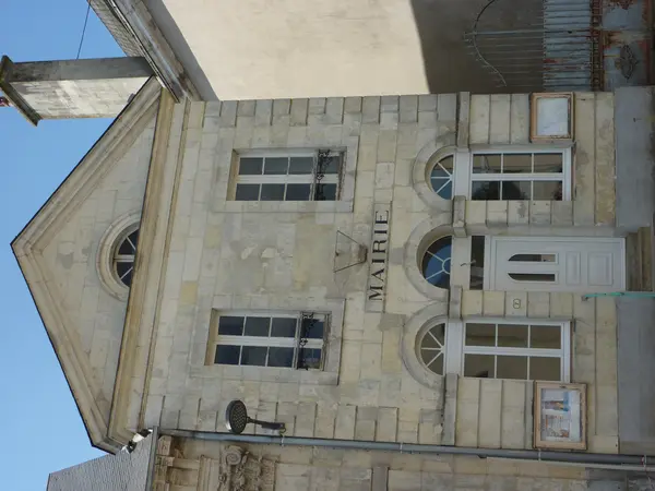 Votre Pisciniste Fabricant piscine inox Marigné-Laillé