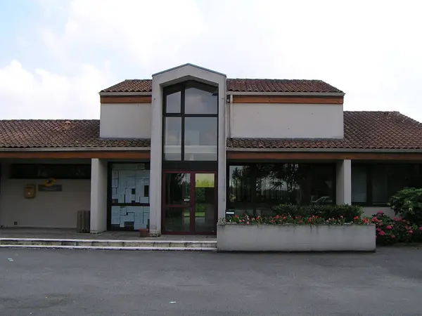 Votre Pisciniste Fabricant piscine inox Merpins