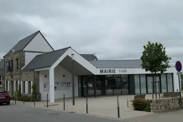 Votre Pisciniste Fabricant piscine inox Meucon